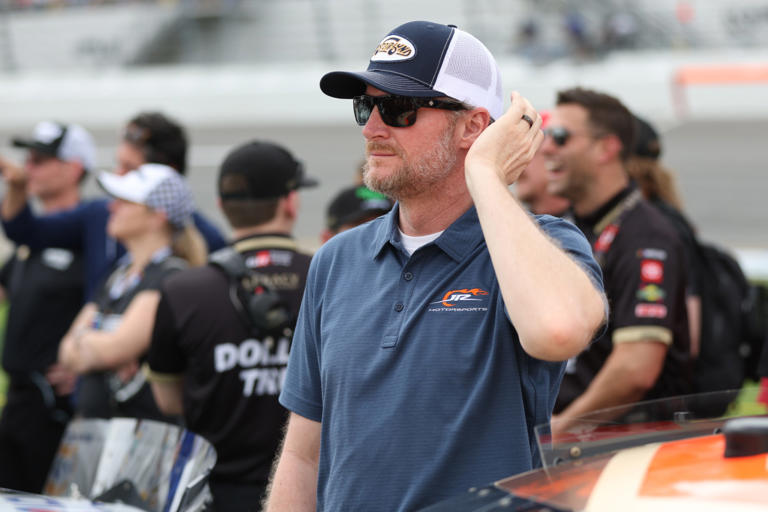 Dale Earnhardt Jr. Makes Rough Prediction For NASCAR's Dover Race