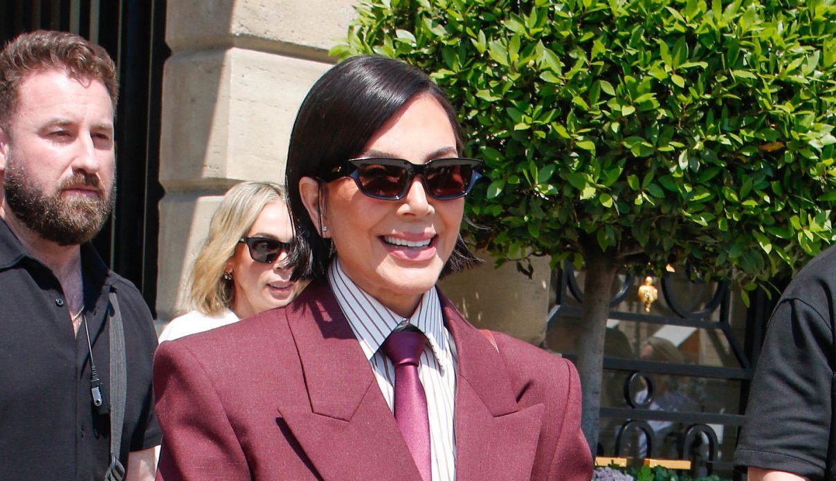 Kris Jenner's Irresistible New Trendy Look Has Everyone Talking
