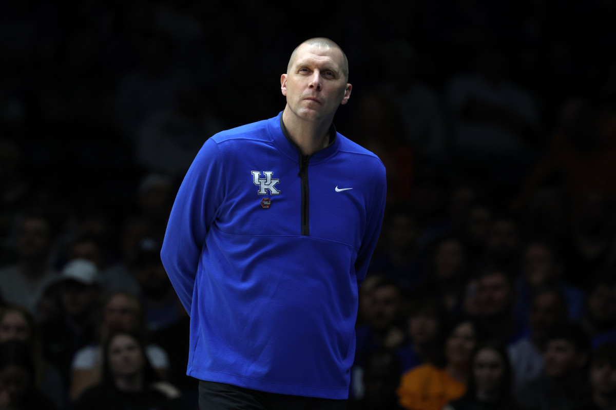 Kentucky Wildcats target No. 5 transfer recruit Rob Wright amid ...