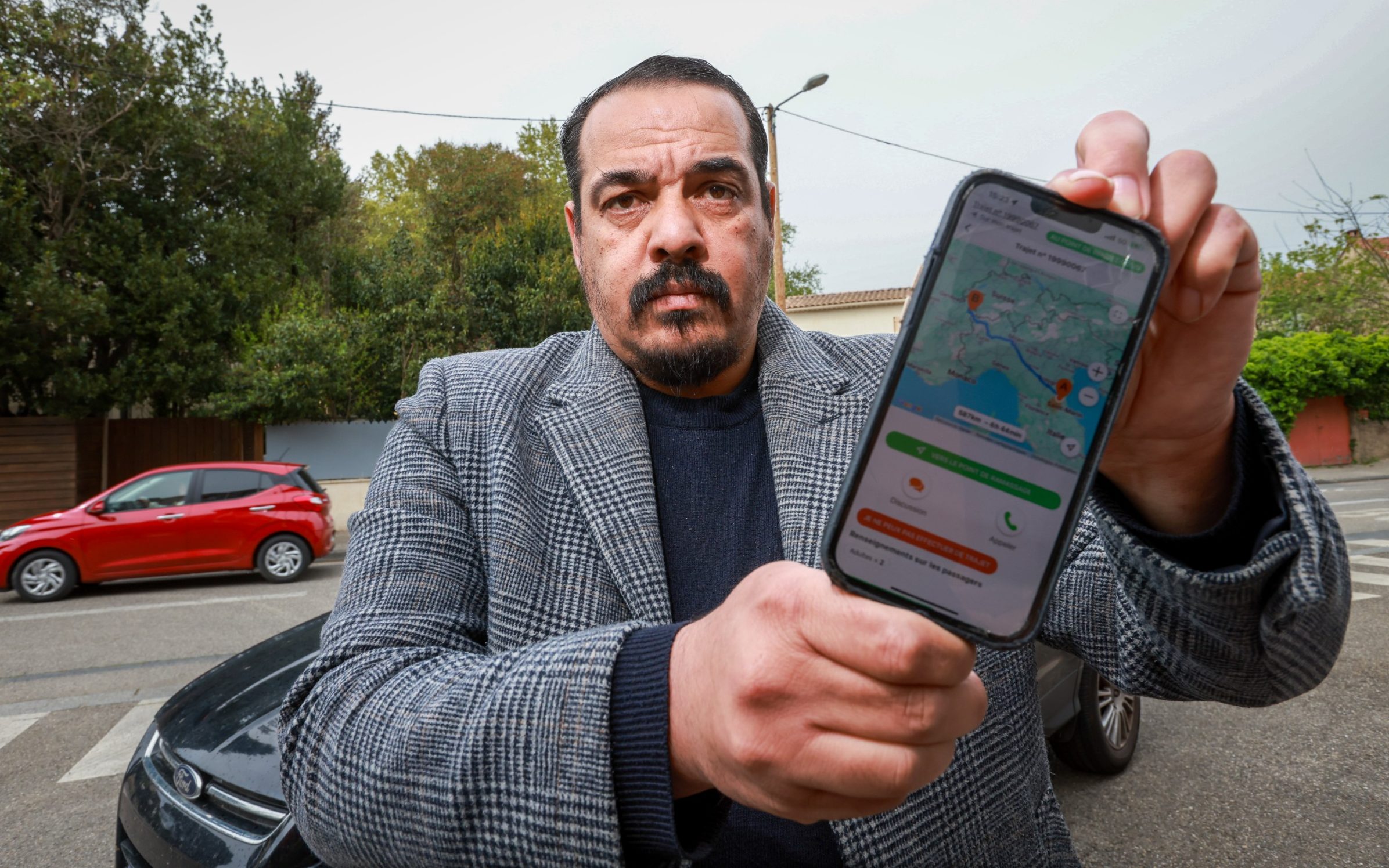 Nasim Mumin, who provides a car service for VIPs, has called the situation a ‘disgrace’ - MAXPPP