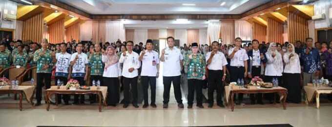 Bupati Lamandau Minta Perpisahan Sekolah Digelar Sederhana