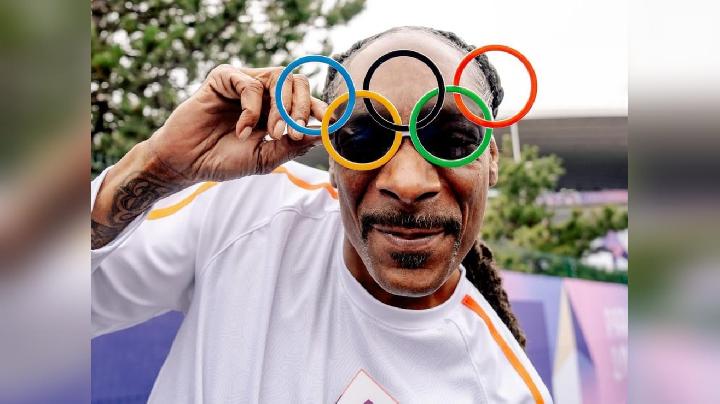 Snoop Dogg Luncurkan Album Baru, Apa Itu Masih di Batas Hukum?