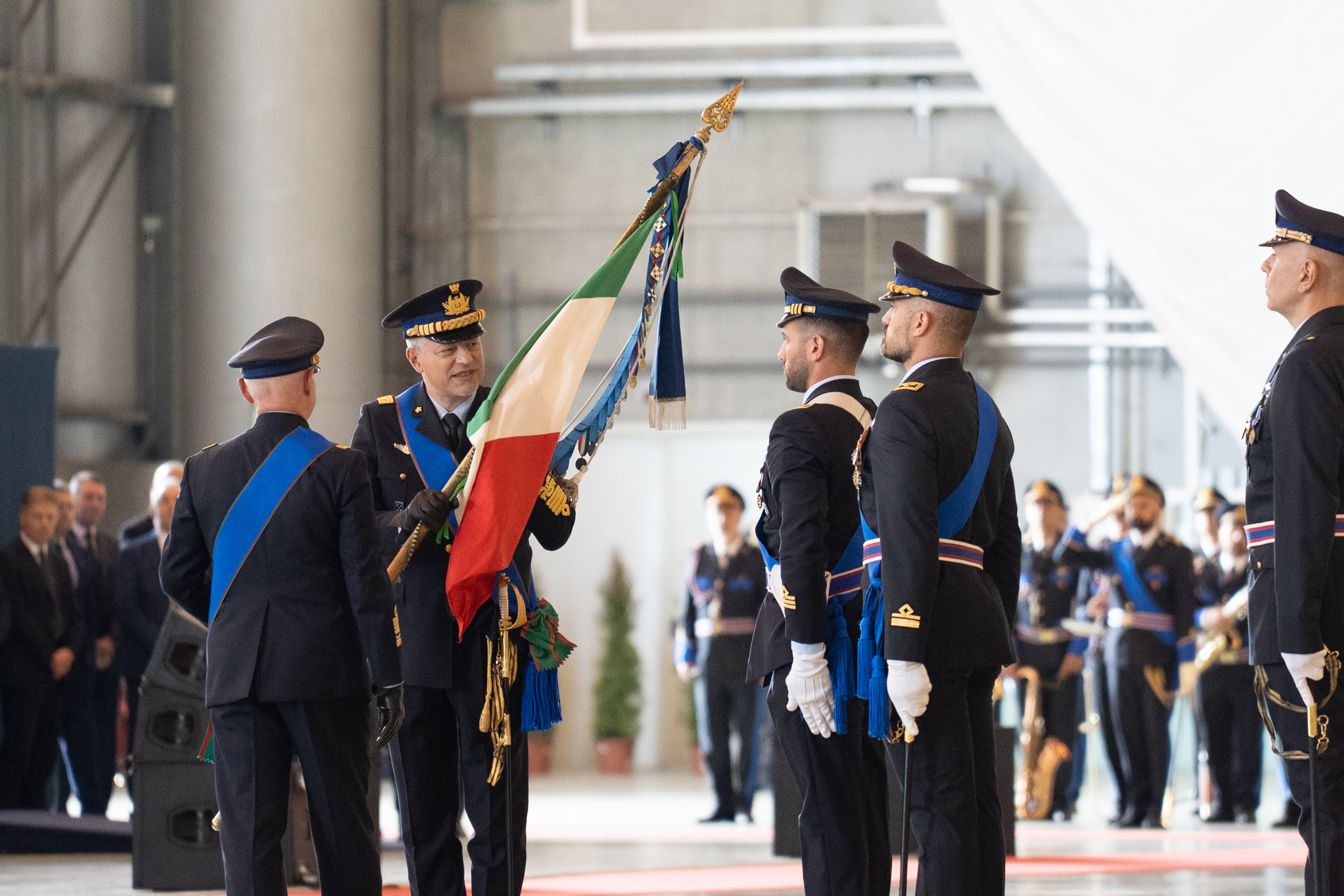 Cambio al vertice in Aeronautica, Conserva succede a Goretti