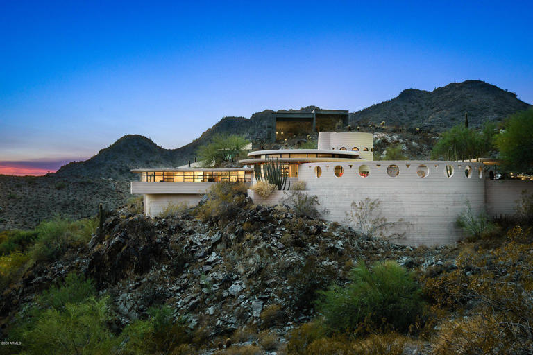 13 facts about Frank Lloyd Wright you didn’t know