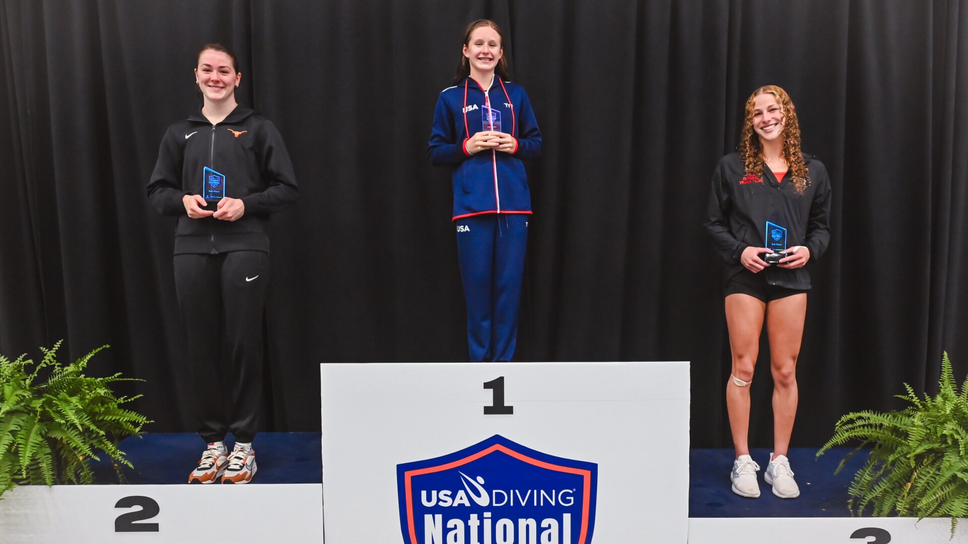 ElliReese Niday wins U.S. diving national title at age 13