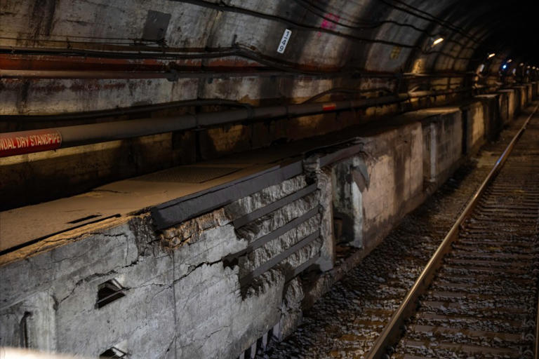 Superstorm Sandy aftermath: East River Tunnels set for rehabilitation