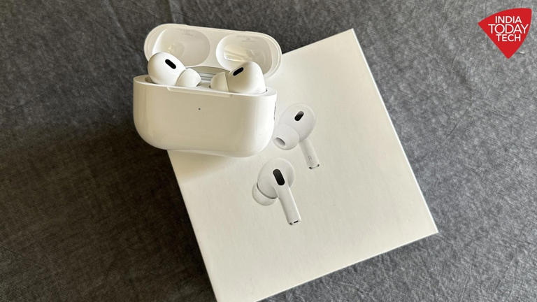 Wireless Earbuds Pro Case Apple Airpods Vs Pro The Amazing