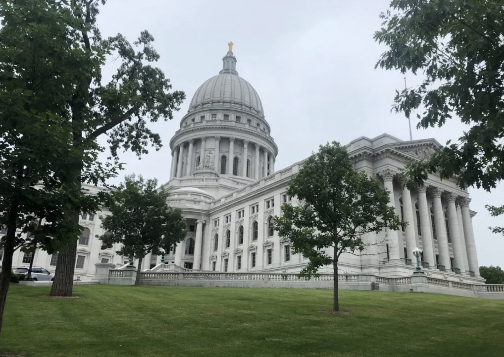 Bipartisan bill to aid recruiting at small police depts stalls after Bipartisan bill to aid recruiting at small police depts stalls after