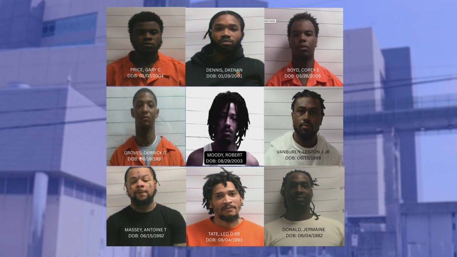 New Orleans manhunt: Faulty locks blamed for escape
