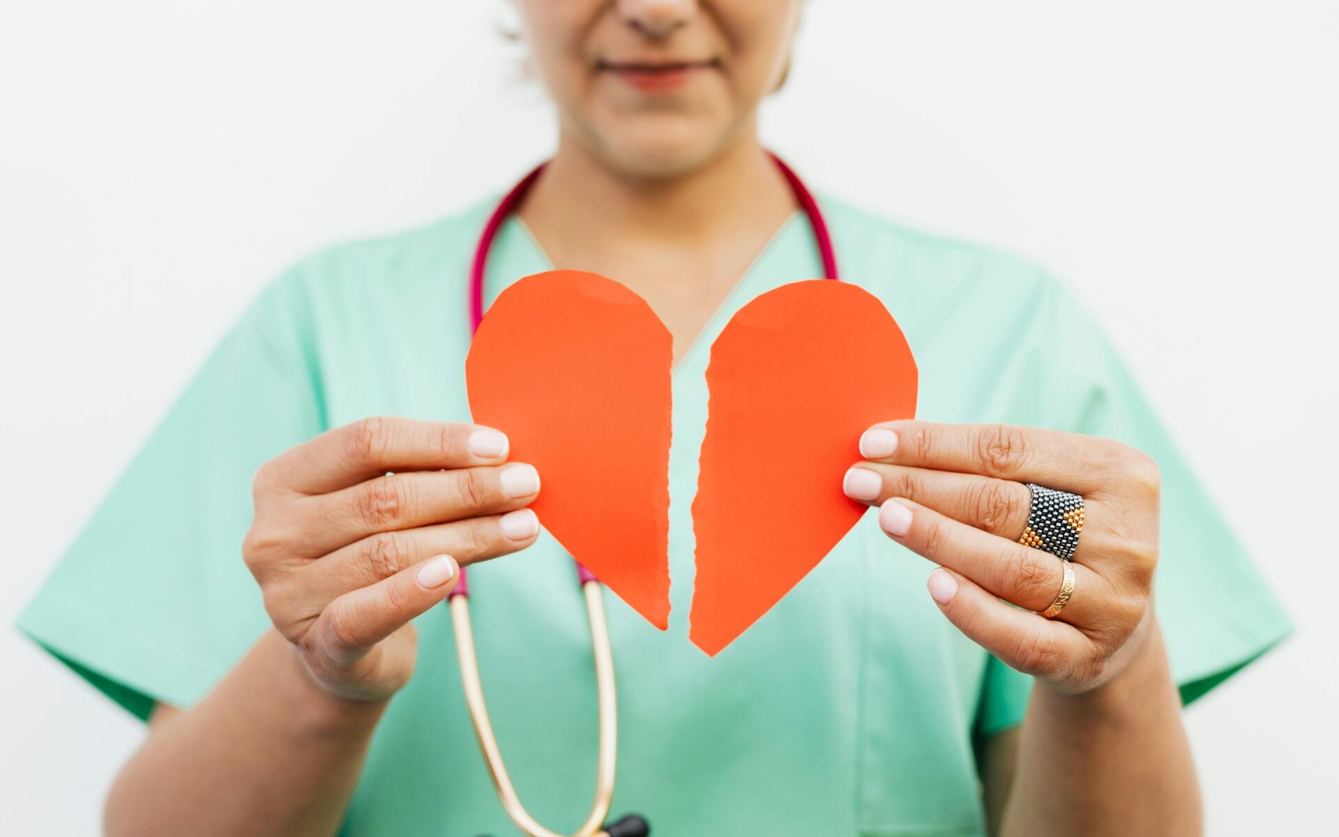 El “síndrome del corazón roto” afecta más a mujeres, pero es más mortal ...