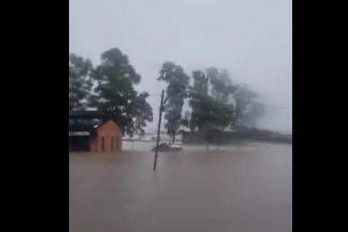 Temporal e inundaciones en el AMBA: videos impactantes de las intensas lluvias