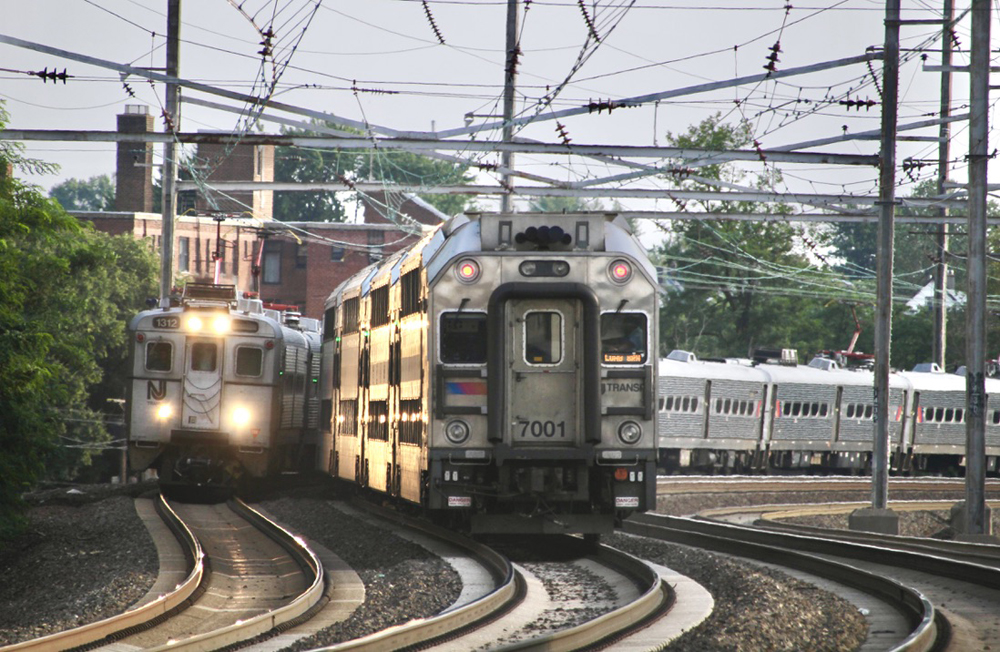 nj-transit-negotiations-with-engineers-set-to-resume-sunday