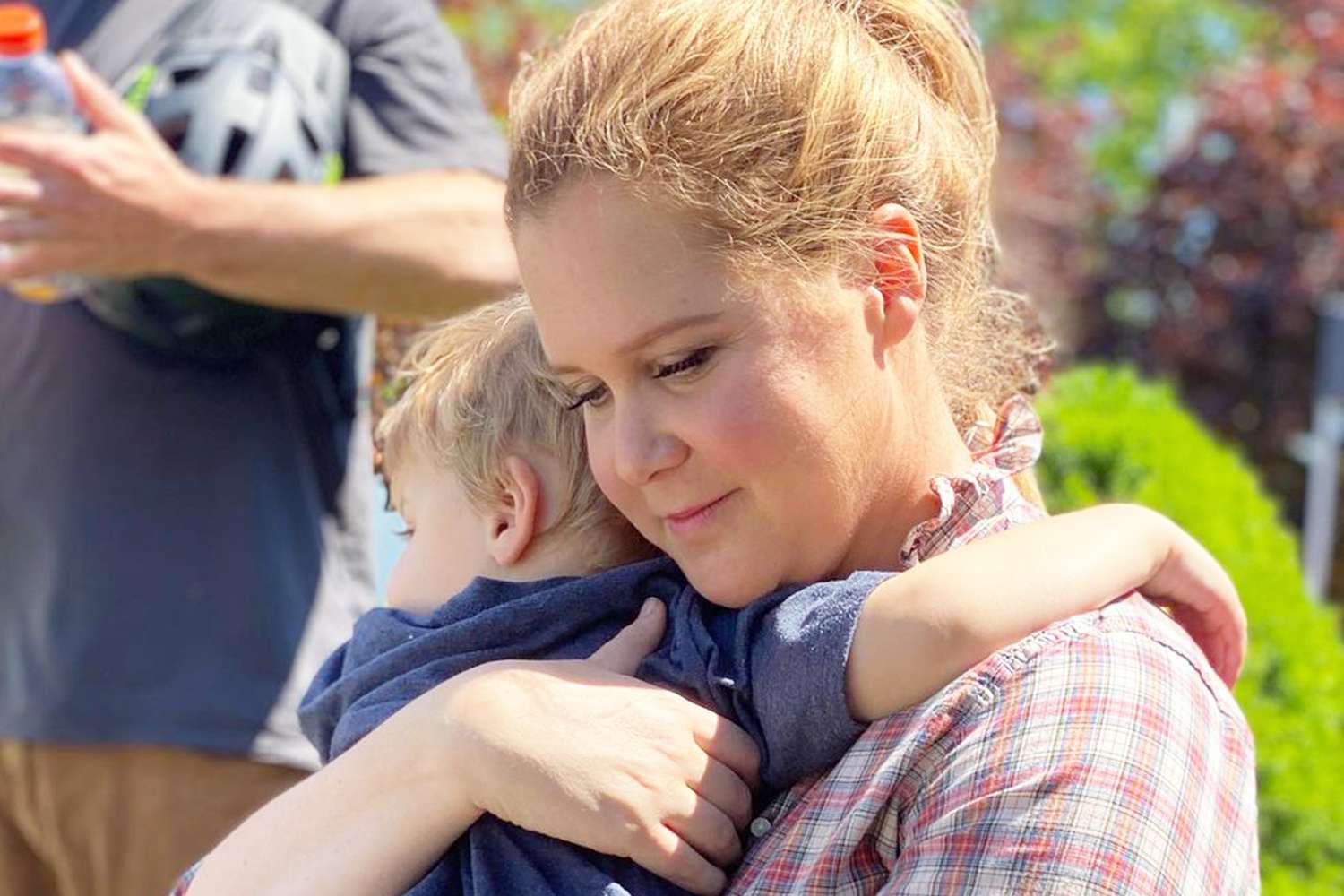 Amy Schumer Had ‘Chocolate Cysts,’ ‘Choked’ Appendix From Endometriosis