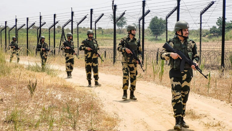 BSF stops infiltration attempt, shoots dead Pakistani intruder in Gujarat’s Banaskantha