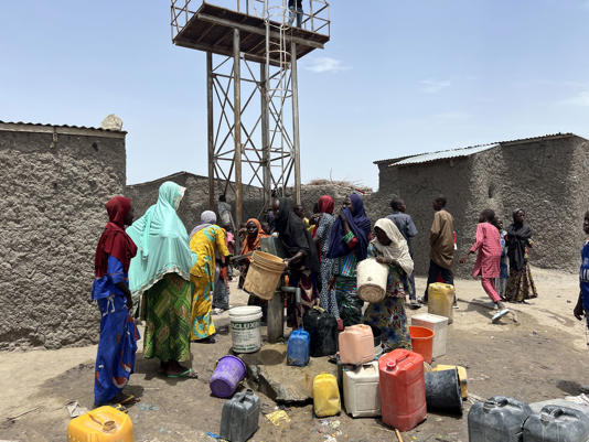 Tragedy during the distribution of humanitarian aid/ Illustrative photo