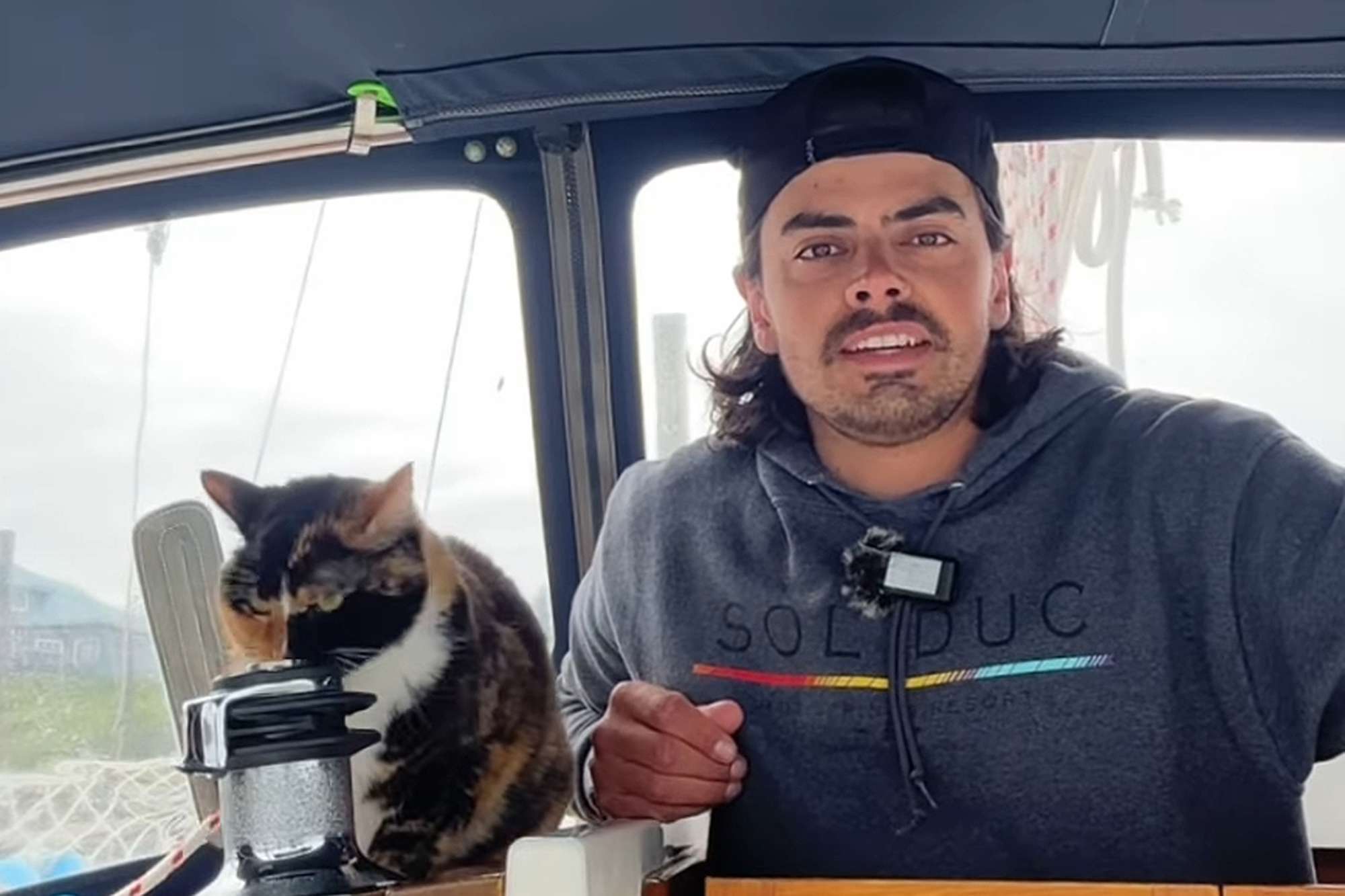 Man, 29, Leaves Corporate America and Cashes Out His 401K to Sail the