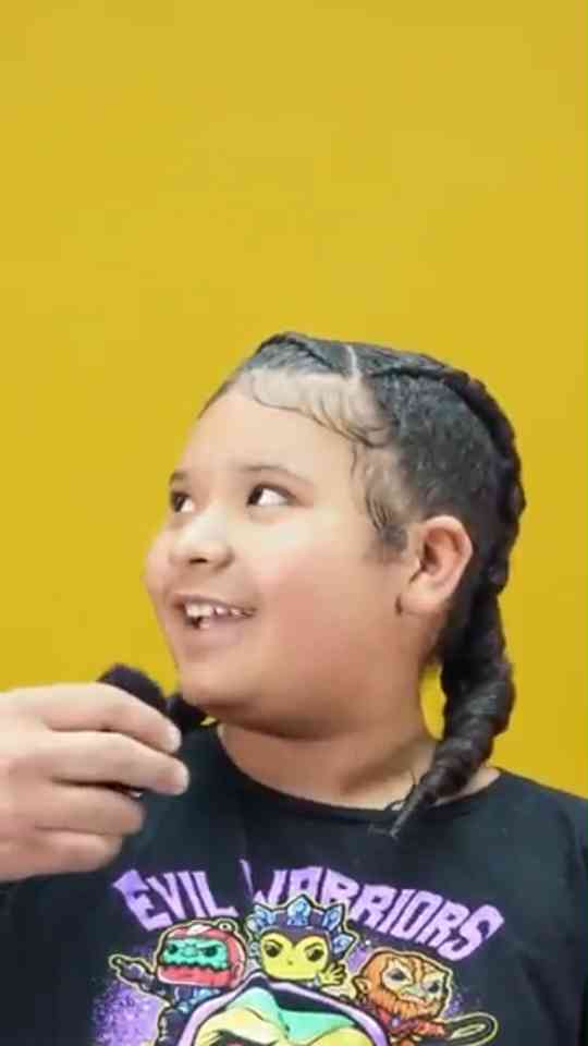 Witness a jawdropping beauty transformation reveal.