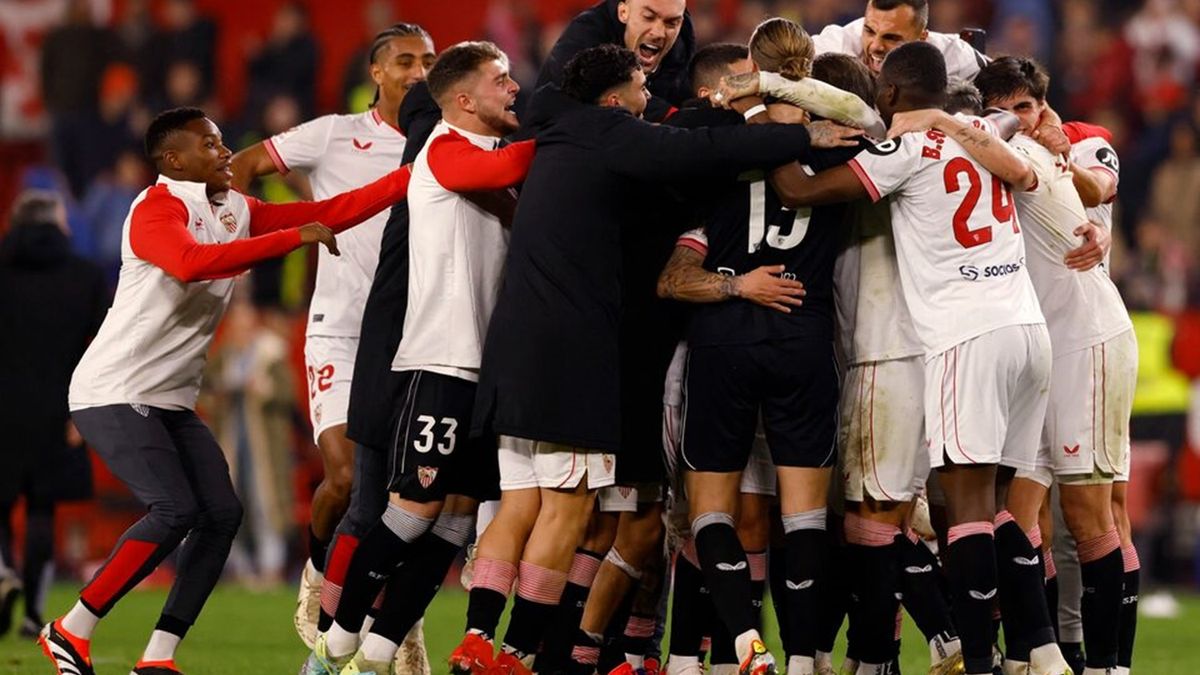 Susunan Pemain Real Sociedad vs Sevilla: Cedera Mengganggu Kekuatan Tim