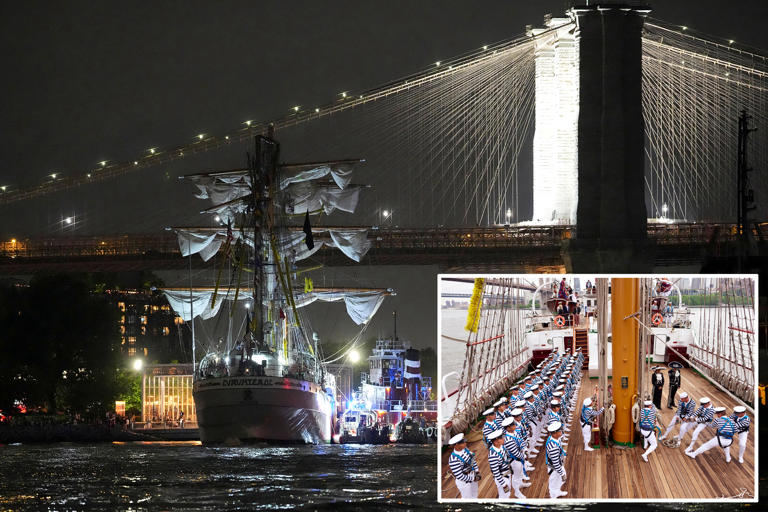 Mexican Navy tall ship that struck Brooklyn Bridge was on annual(01)