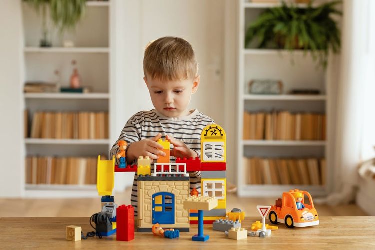 Tips Parenting: Bantu Anak Tetap Tenang dan Tidak Kewalahan Menghadapi Masalah