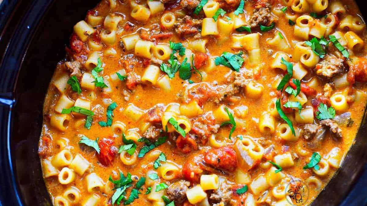Curated visual reference: Gallery Detail: 18 Dump And Go Beef Dinners That Are Perfect For