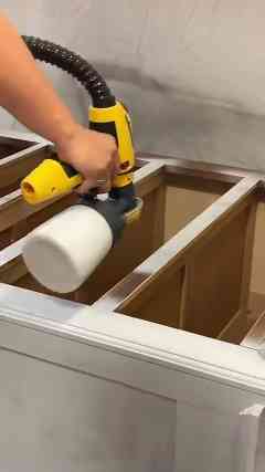 $100 Facebook Marketplace Furniture Makeover