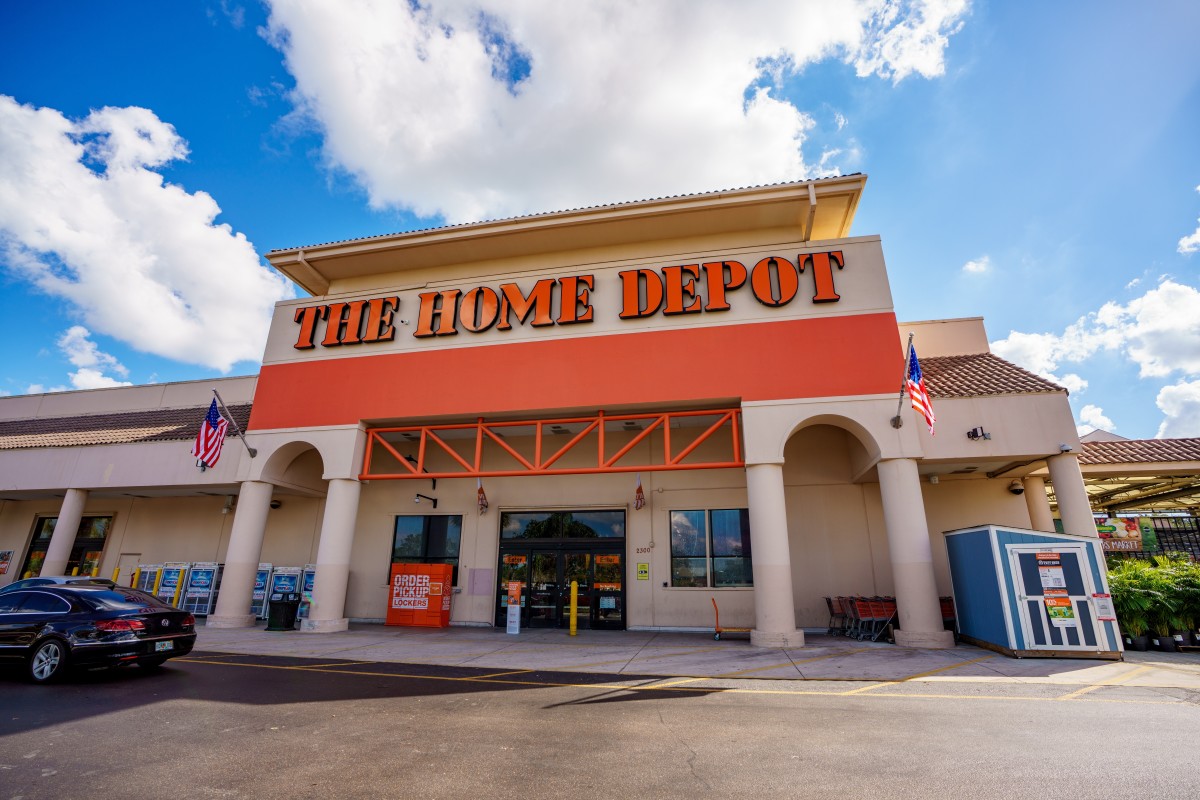 Home Depot Open On Memorial Day
