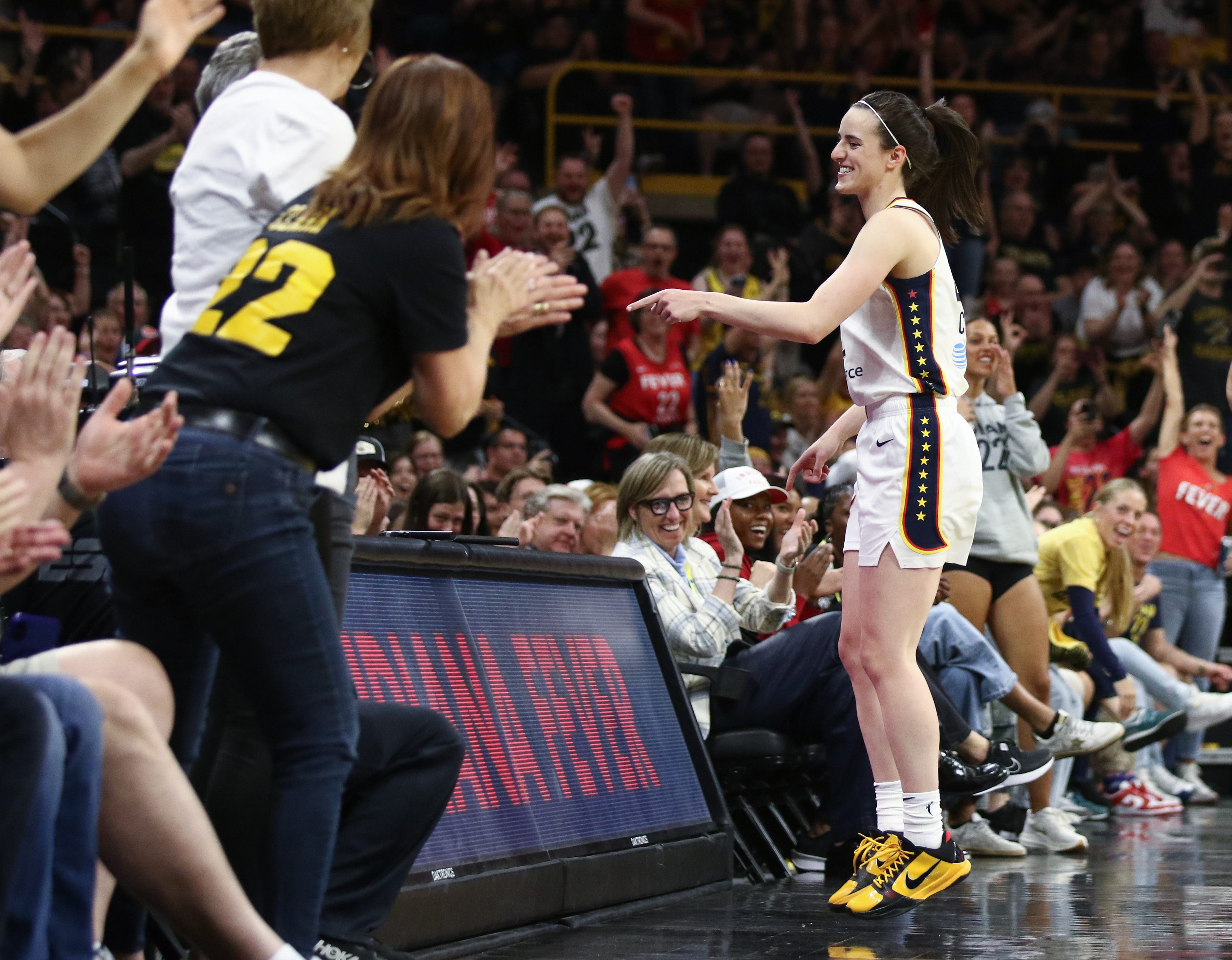 Caitlin Clark's 5 best moments from the Fever's matchup with Brazil