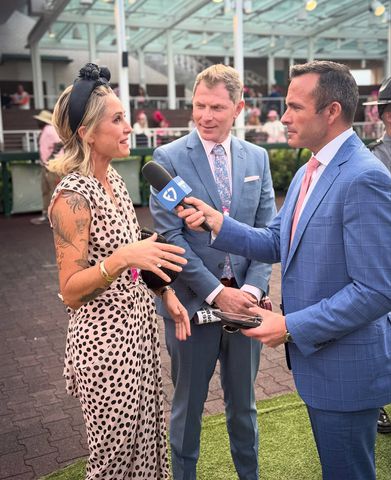 Bobby Flay Steps Out for Date Night with New Girlfriend Brooke