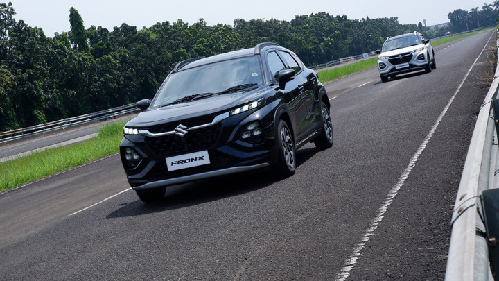 Foto: Keunikan Luar Biasa Suzuki Fronx di Indonesia