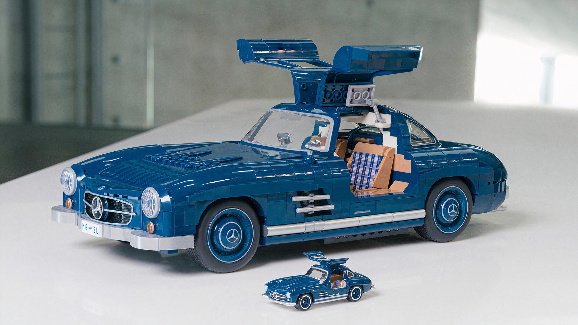 Mercedes 300 SL Gullwing ミニカー Build A Mercedes 300SL Gullwing With Mattel Brick Shop Hot