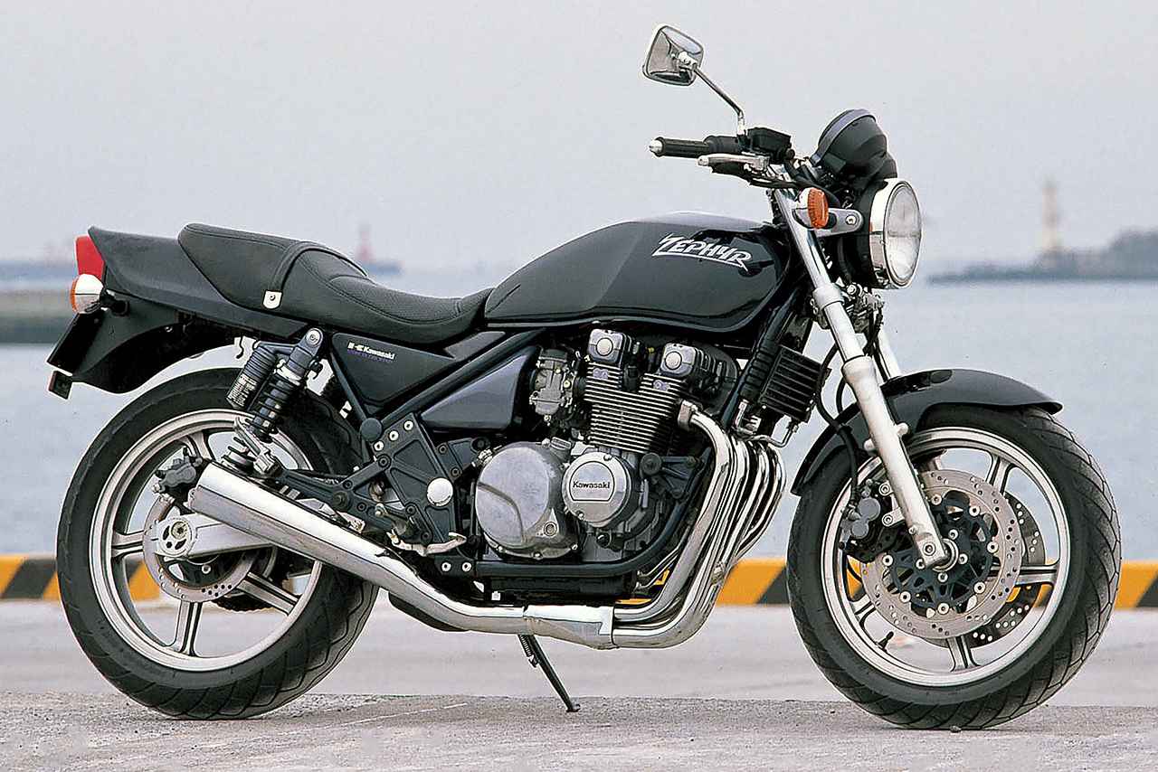 最終値下げ】ゼファーχ 純正 タンク ゼファー400 黒金 ゼファーX