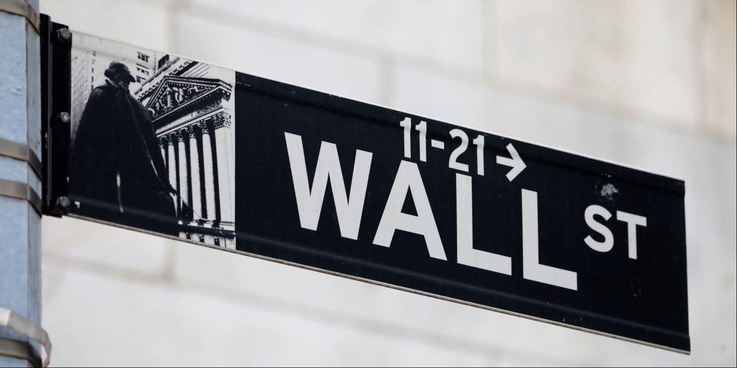 Wall Street cae tras nombrar Trump a Kevin Warsh presidente de la Fed
