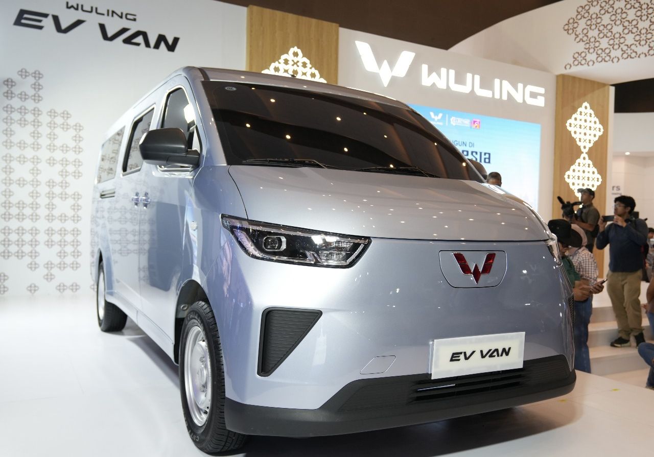 Air EV dan BinguoEV Merajalela sebagai Mobil Listrik Terlaris Wuling di PEVS 2025 Air EV dan BinguoEV Merajalela sebagai Mobil Listrik Terlaris Wuling di PEVS 2025