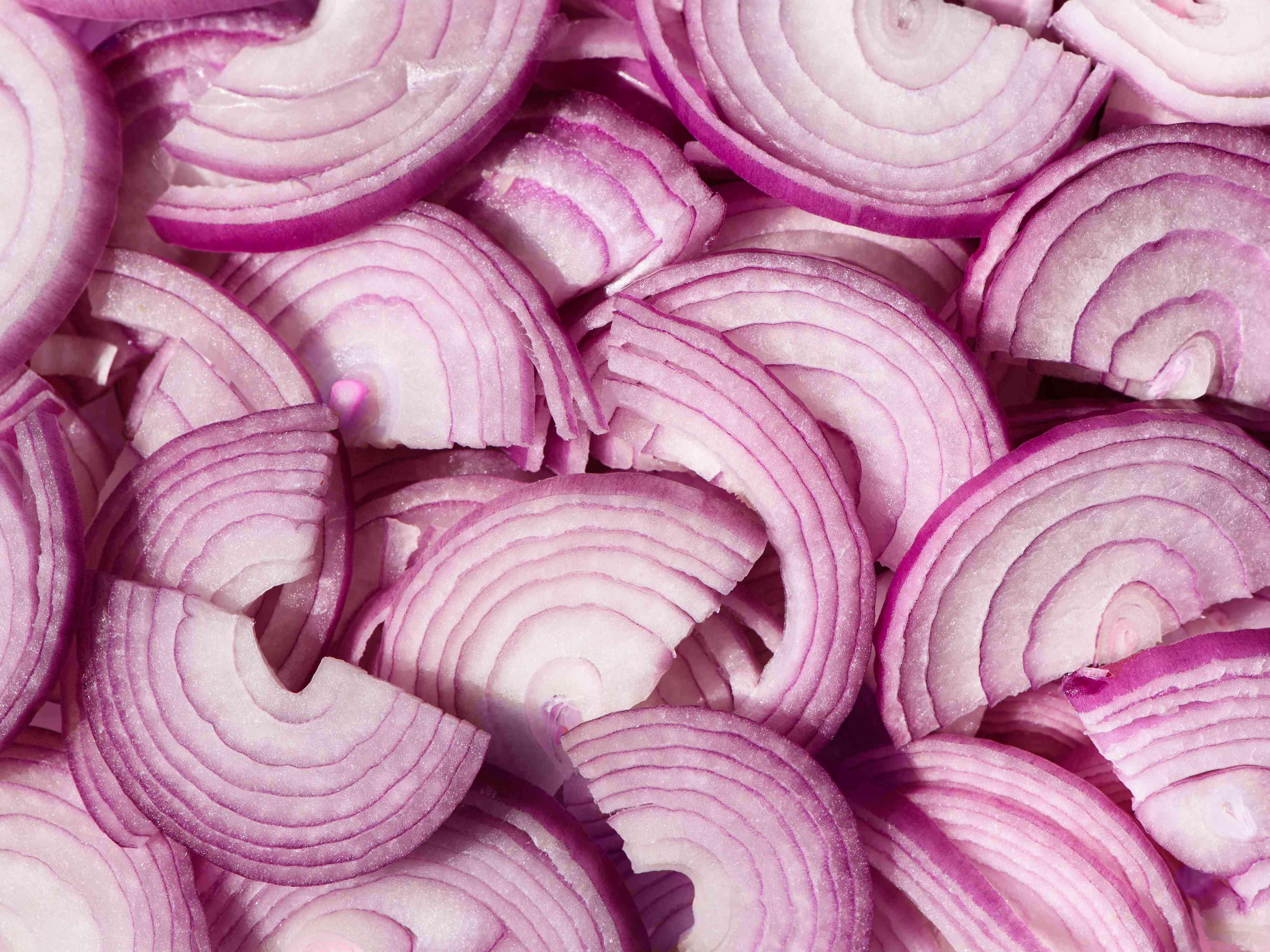Is It Safe to Eat Onions That Have Turned Blue?