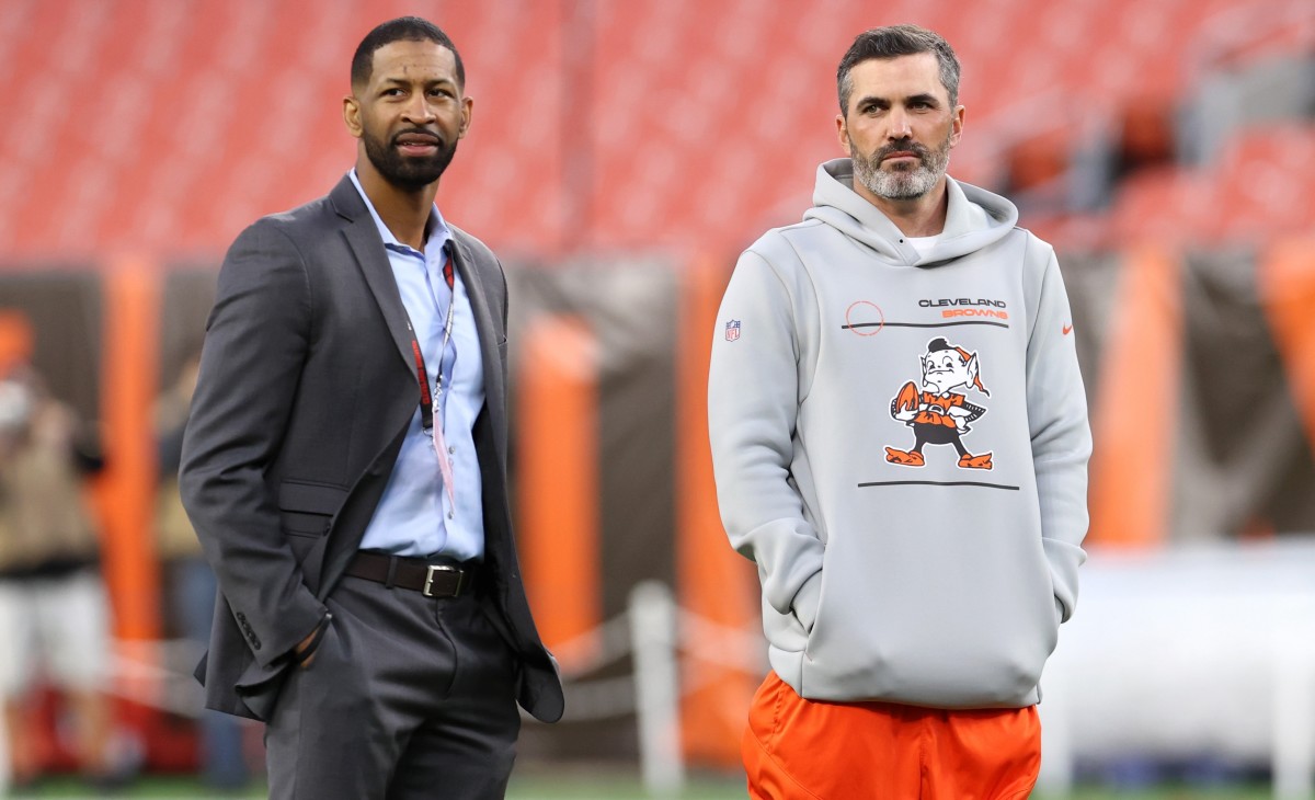 4 NFL head coaches have been fired since Sunday night<br><br>