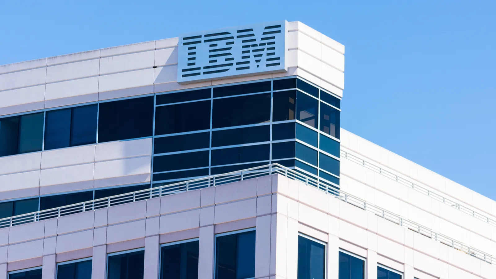 IBM’s disappointing quarter is shaking confidence in AI spending