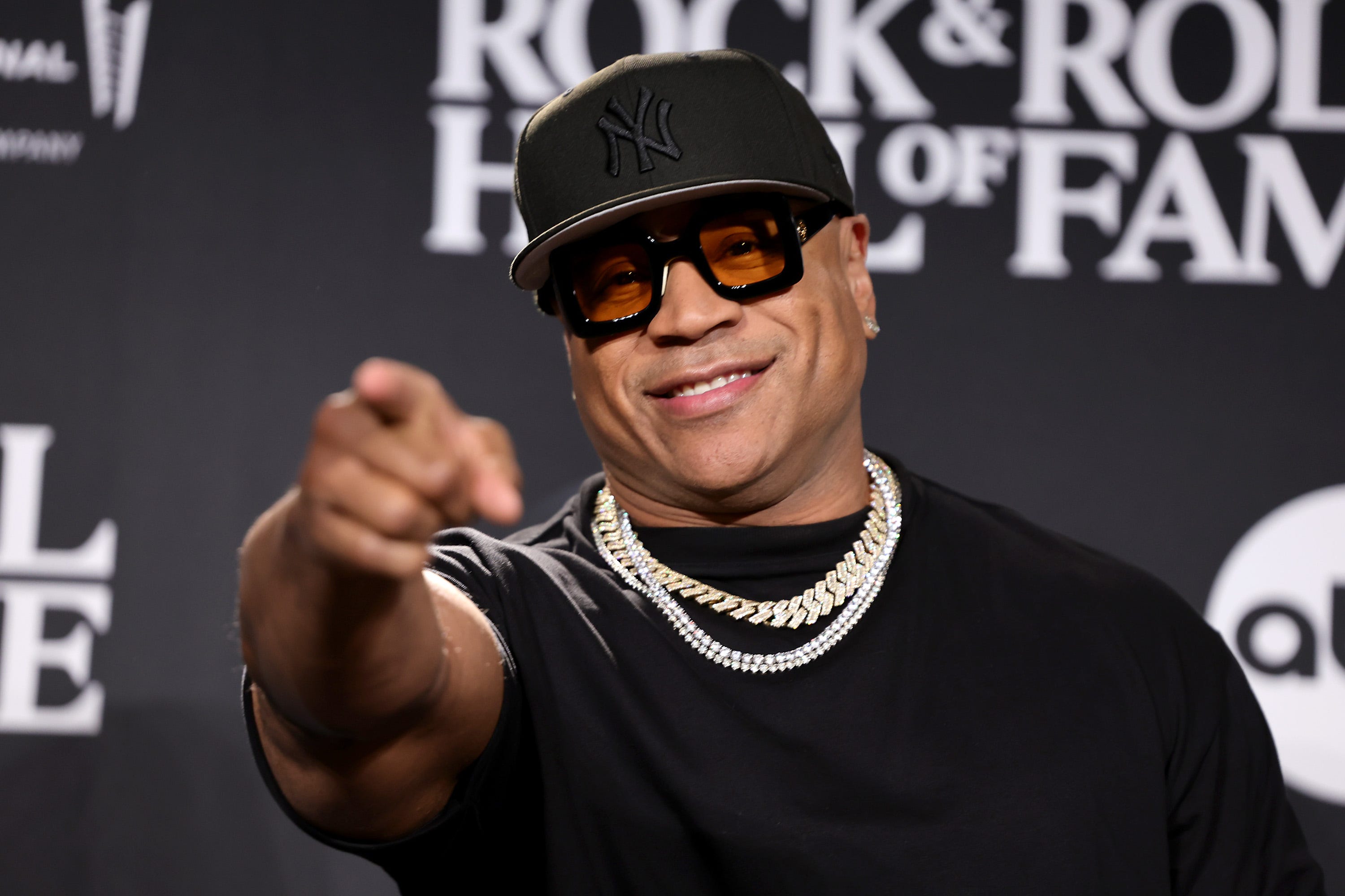 LL Cool J rings in 2026 with free Philly New Year's Eve show