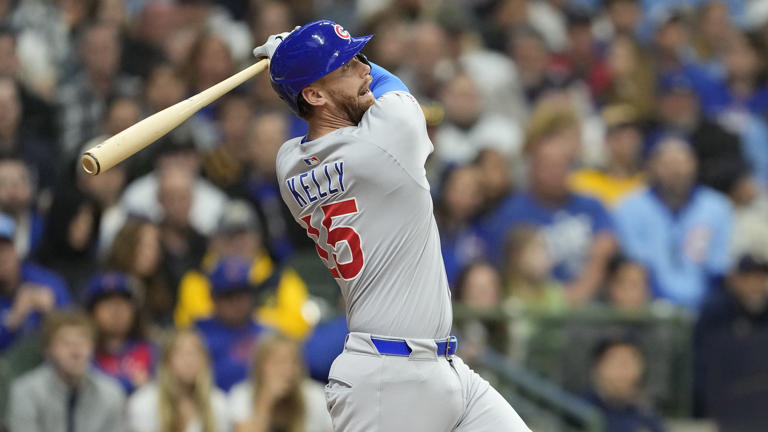 Could Carson Kelly have the best hitting season ever for a Cubs catcher?