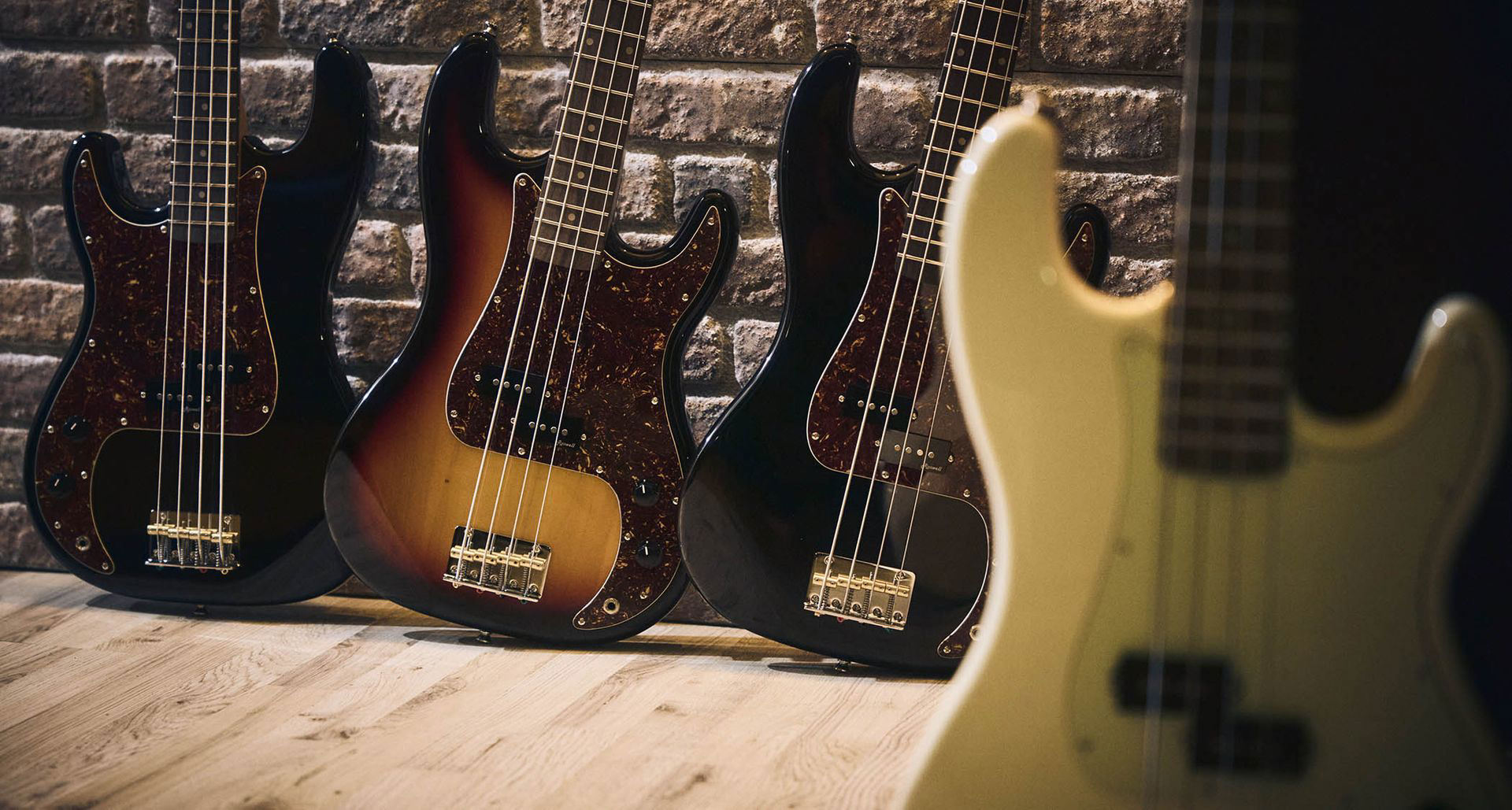 Vintage mojo from a $180 beginner bass guitar? Meet the Harley Benton PB 62 Vintage mojo from a $180 beginner bass guitar? Meet the Harley Benton PB 62