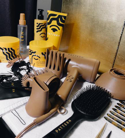 Darrel Hunter All of the Pattern Beauty products inside Amos's hair kit.
