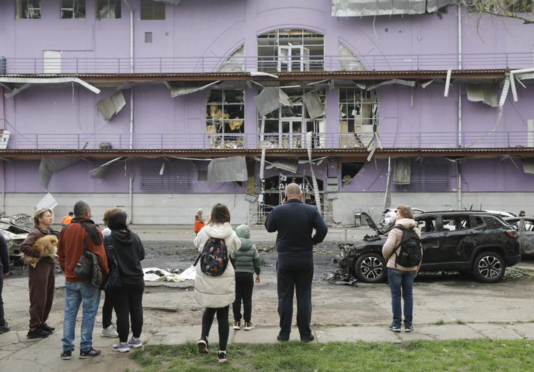 Ucraina Missili E Droni Russi Su Kiev Due Morti E Sette Feriti