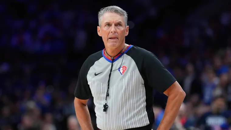 Why Rockets fans think Game 6 vs. Lakers is rigged