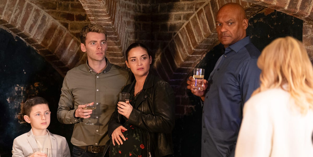 EastEnders confirms huge discovery for Lauren and Peter in advanced spoilers