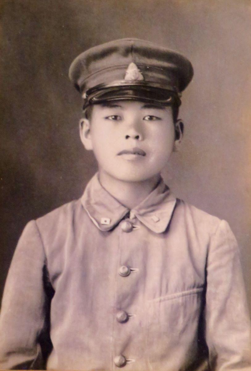 1922年出生的楊馥成小學畢業後考上嘉農。