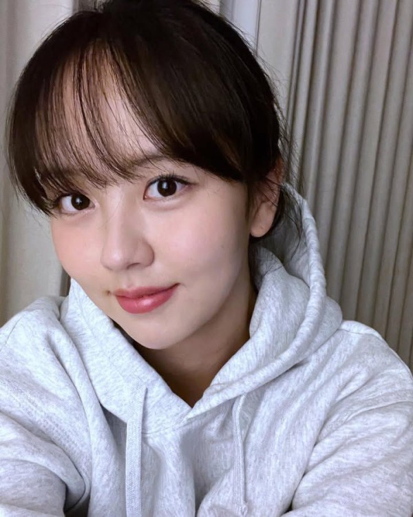 10 Inspirasi Makeup dari Kim So Hyun di 'Good Boy', Siap untuk Kembali Beraksi!