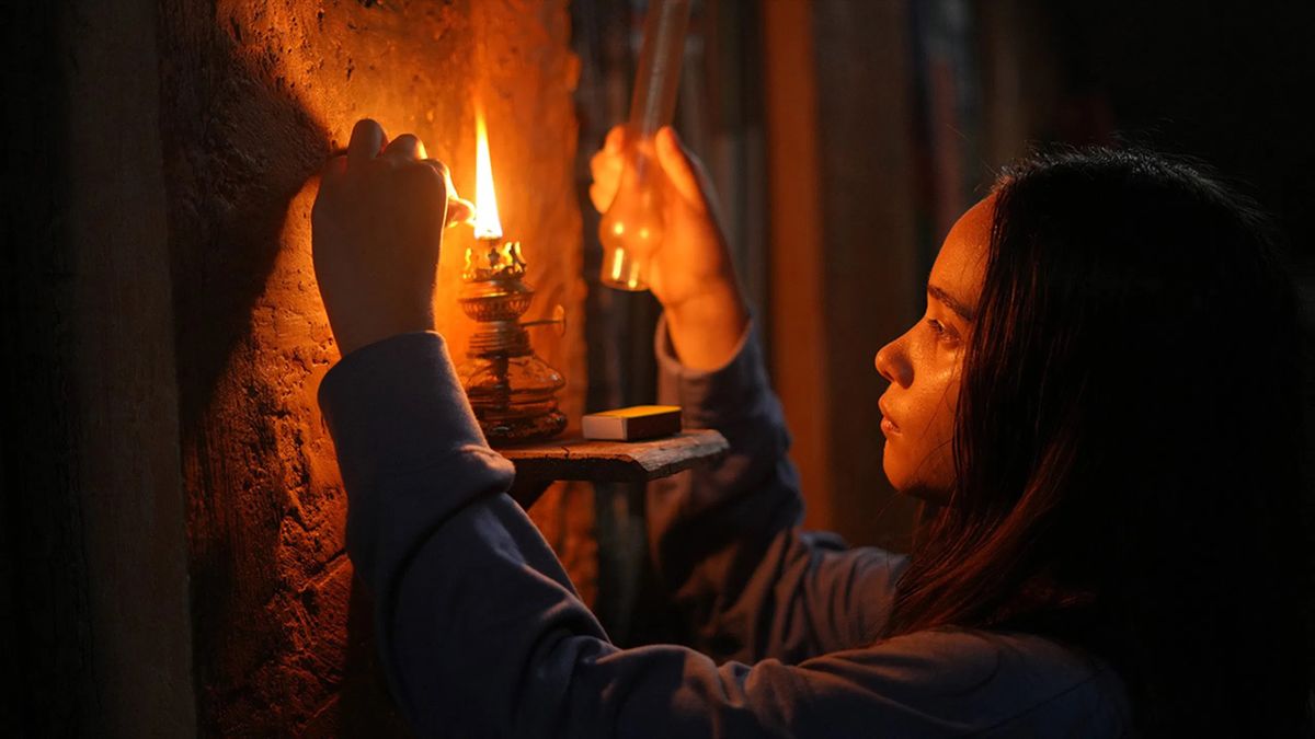 Jadwal dan Harga Tiket Film "Pembantaian Dukun Santet" di Bioskop Bandung, 8 Mei 2025