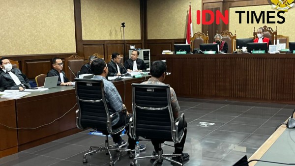 Eks Menteri dan Anggota DPR Hadir di Persidangan Hasto