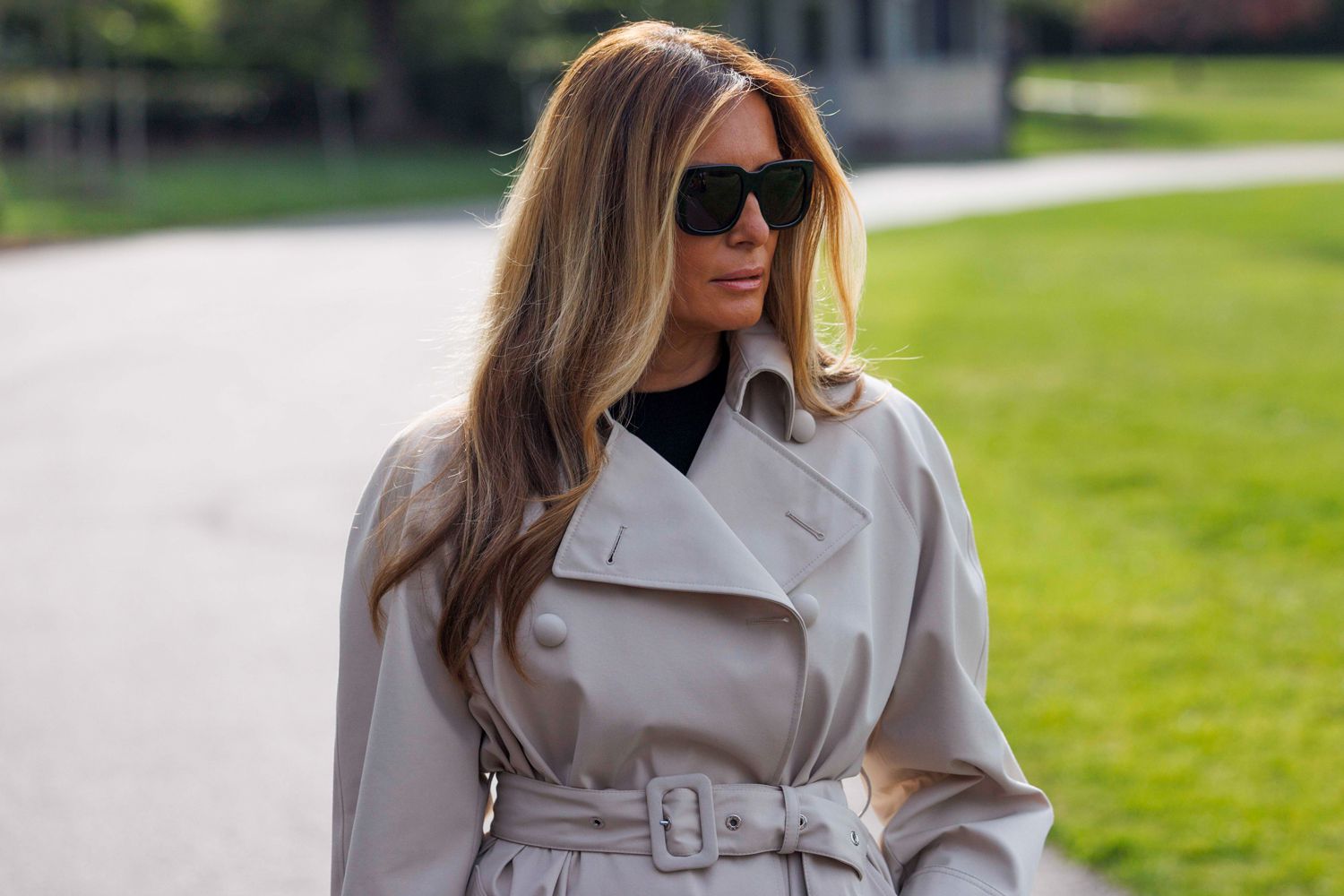 Melania Trump Has Spent Fewer than 14 Days at the White House Since Her(00)
