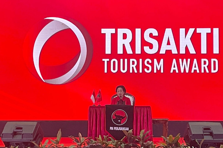 Megawati: Jika Tidak Mau Bergabung, Saya Sudah Punya Pengganti Siapa Yang Masuk dan Keluar